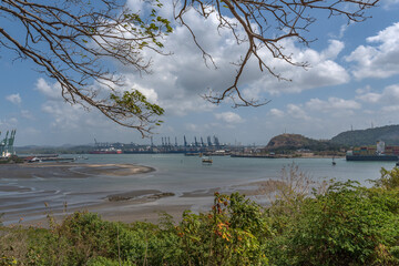 Entrance to the Panama Canal and container loading area in the port of Balboa