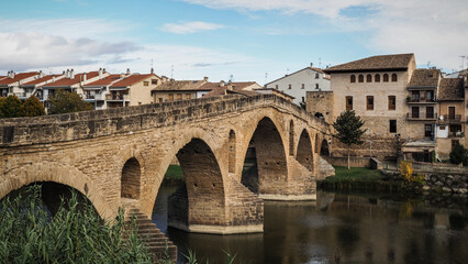 Obraz premium Puente la Reina is a town and municipality located in the autonomous community of Navarre, in northern Spain.