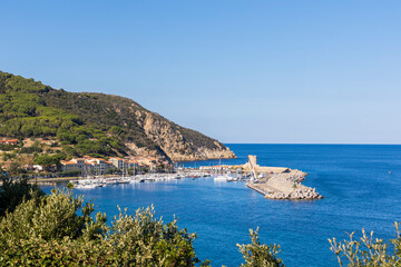 Fototapeta na wymiar View over the coast and the sea near Maricana Marina on the island of Elba in Italy