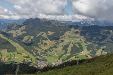mountains next to saalbach hinterglemm