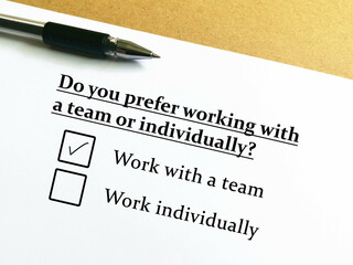 Obraz premium Questionnaire about work