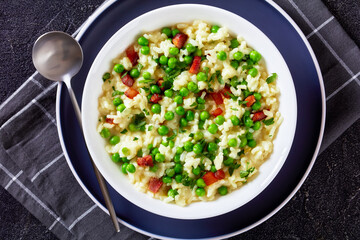 Risi e Bisi, Venetian Risotto with Spring Peas