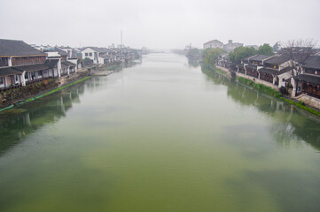 杭州市北部の塘栖地区を流れる京杭大運河