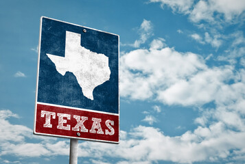 Texas road sign in vintage design - obrazy, fototapety, plakaty