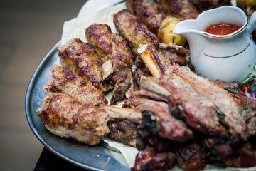 food/grill meat