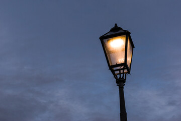 Fototapeta na wymiar Retro style street light, lamp in the night