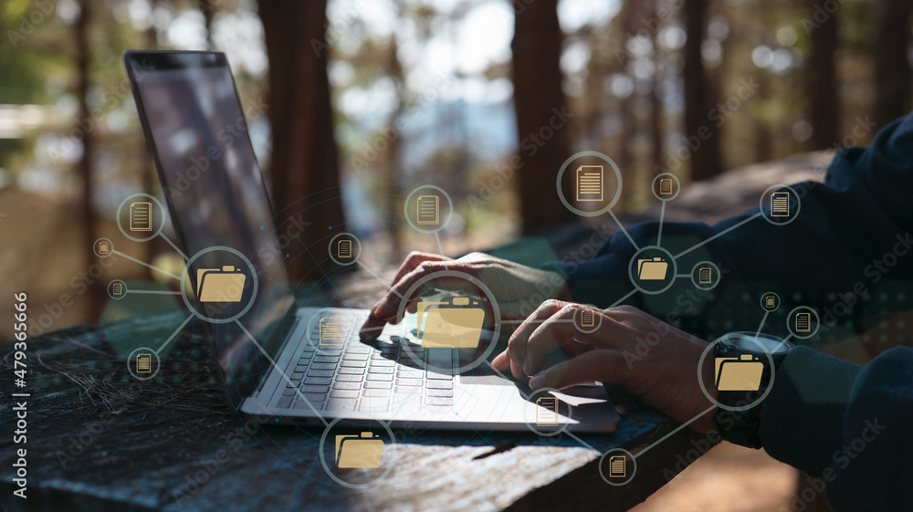Leinwandbilder to successfully handle files, it personnel uses a document management system (dms), an online docume