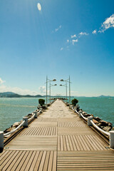 Obraz premium Molhe da barra sul em Balneário Camboríu no amanhecer 