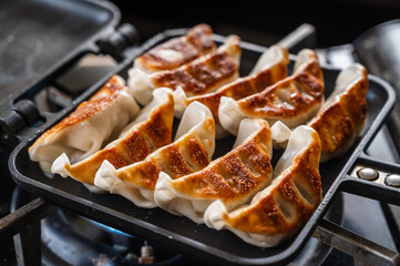 焼き餃子