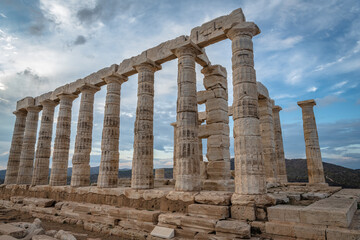 Fototapeta premium Ancient temple on Cape Sounion