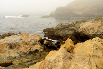 Fototapeta na wymiar Foggy Big Sur California Pacific Ocean