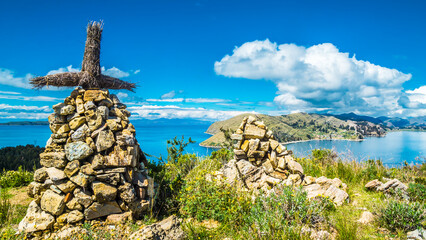 View on Lake Titicaca and cross from isla de Sol in Bolivia