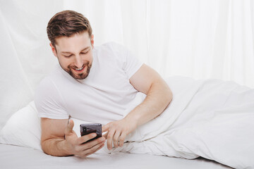 obsession with cell phone costs sleep and recreation time when lie in bed and forget about time