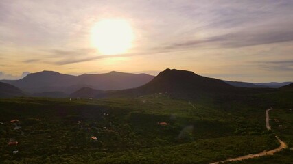 tarde na montanha