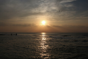 Sunlight and the morning sun on the coast.