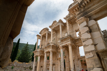 Celsius Library in ancient city Ephesus (Efes) and ancient architectural structures. Most visited ancient city in Turkey. Selcuk, Izmir TURKEY