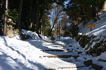 Fototapeta na wymiar 京都　雪の愛宕神社