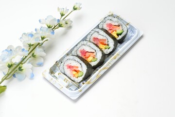 海鮮太巻き寿司