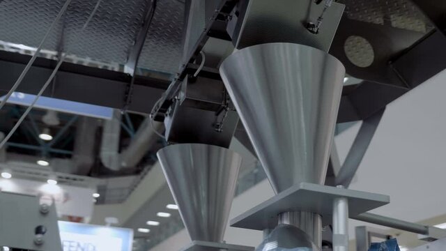The multi-head two-stage batcher is designed for automatic weighing of bulk, dense, small, homogeneous, bulk products and non-food products by enumerating combinations of dialed doses when working tog