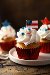 Cupcakes decorated for the US national holiday