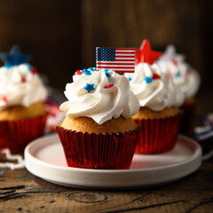 Cupcakes decorated for the US national holiday