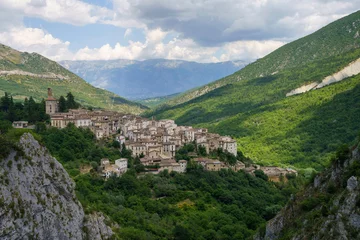Fotobehang Road of Gole del Sagittario, famous canyon in Abruzzo © Claudio Colombo