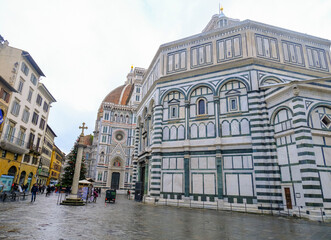 Florence, Italy: Dome of Santa Maria del Fiore, Battistero di San Giovanni, Piazza San Giovanni, Piazza del Duomo with Christmas tree 