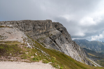 Fototapeta na wymiar Forcella Nuvolau and Rifugio Averau (refuge), the path to the Cinque Torri. Nuvolau, Dolomites Alps, Italy