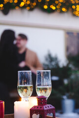 glasses of champagne