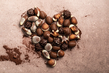 chocolats pralinés à offrir en forme de coeur saint valentin cadeau, amour