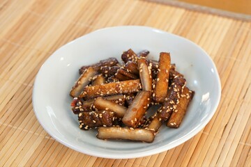 牛蒡の甘辛炒め