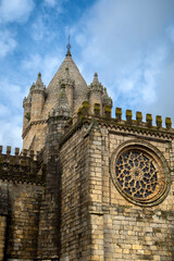 Fototapeta na wymiar Cathedral of Evora 