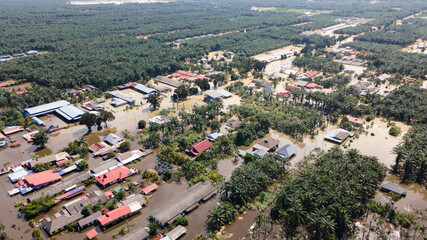 AERIAL TOP DOWN FOOTAGE OF MALAYSIA AFTERMATH BIGGEST FLOOD COVERING MAJOR AREA IN SELANGOR AND KLANG VALLEY. IT SIDE IMPACT FROM THE RAI TYPHOON.	