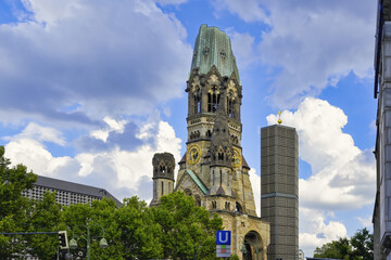 Fototapeta na wymiar Kaiser Wilhelm Memorial Church, Kurfürstendamm, Charlottenburg, Berlin, Germany