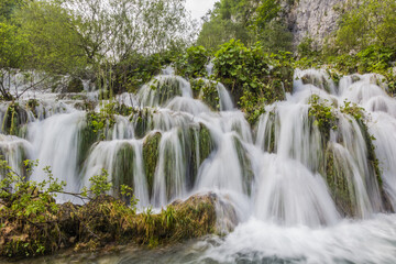 Fototapeta na wymiar Big cascades in Plitvice Lakes National Park, Croatia