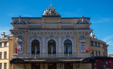 Naklejka premium Historic circus building in St. Petersburg. Petersburg architecture. Petersburg museums. Russian cities.