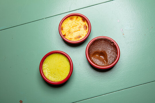 cr&egrave;me brul&eacute;e, trois parfums 