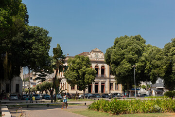 Obraz premium Praça Santa Rita e Prefeitura de Cataguases - Minas Gerais