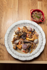 Cuisse de canard, canard, bœuf bourguignon,