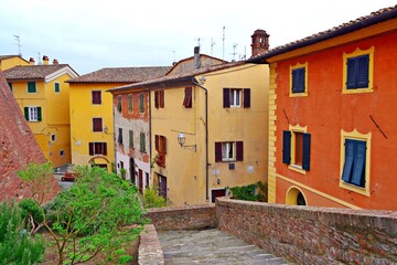 Fototapeta na wymiar landscape of the small medieval village of Lari in Tuscany, Pisa, Italy