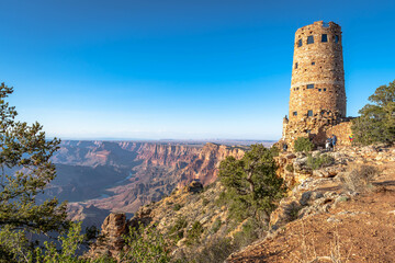 Fototapeta na wymiar An observation tower on the edge of the Grand Canyon