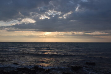 Fototapeta premium Sunrise over the Black Sea in early January