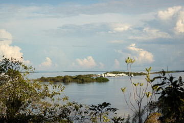 Vista da praia do iluminado