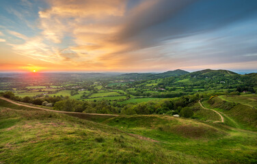 Fototapeta na wymiar Dawn and sunrise at Malvern Hills,Worcestershire,England,United Kingdom.