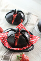 Blackpink Bread Charcoal Bun Bread with Strawberry Cream, Another Version of Korean Cream Cheese Garlic Bread