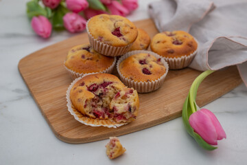 raspberry muffins