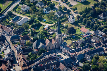 vue aérienne du village de Bourth dans l'Eure en France