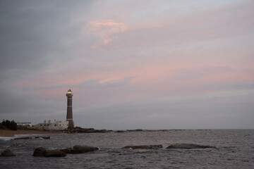 Fototapeta premium Faro de Jose Ignacio (Jose Ignacio lighthouse) at dusk and sunset