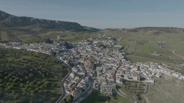 vistas del municipio rural de Ca&ntilde;ete la Real en la provincia de M&aacute;laga, Espa&ntilde;a	