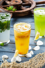 Lemon mint lemonade, lime lemonade, ginger, cucumber, lemon orange, papaya, mango-1